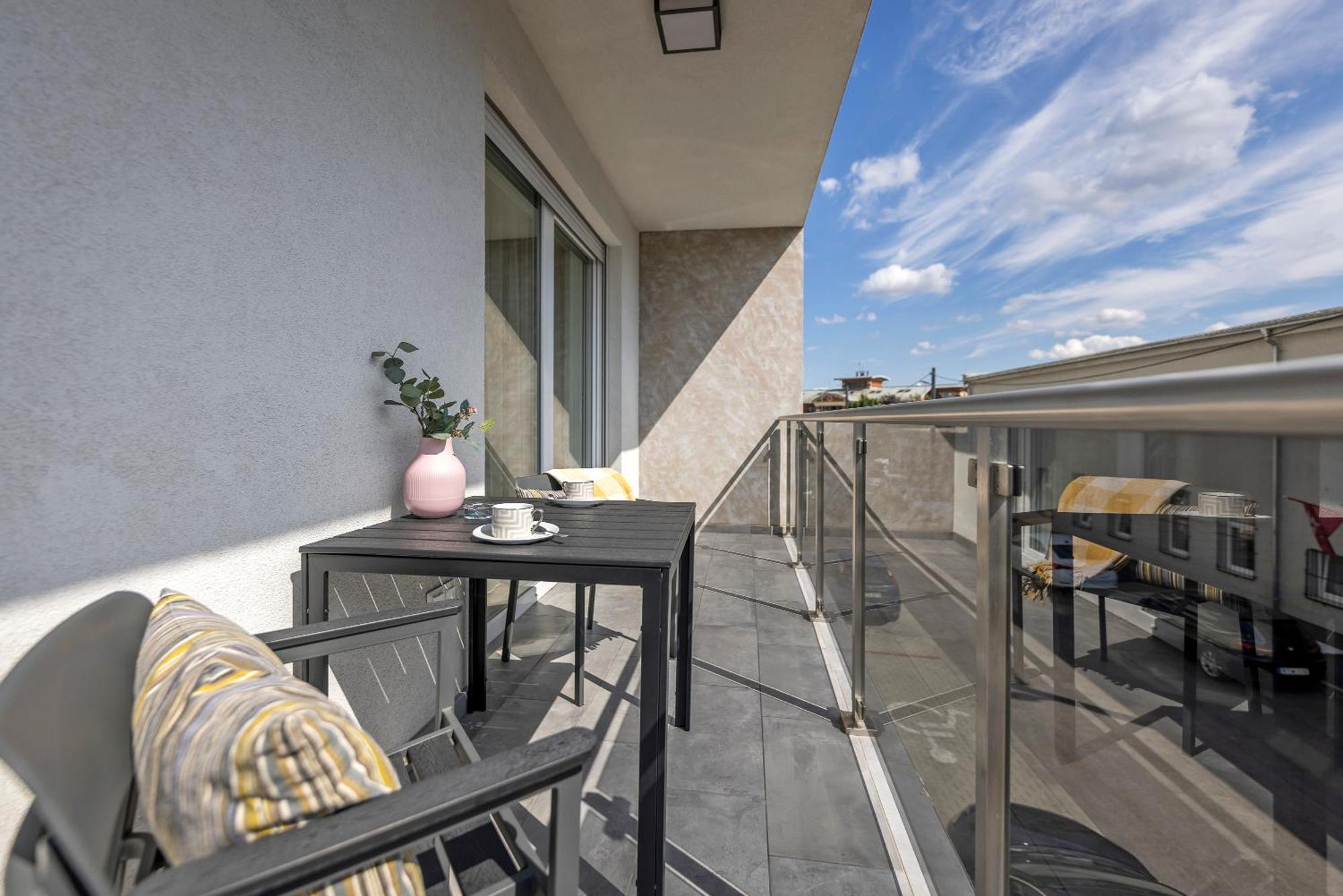Amade Apartmanok 1 Győr Exterior foto